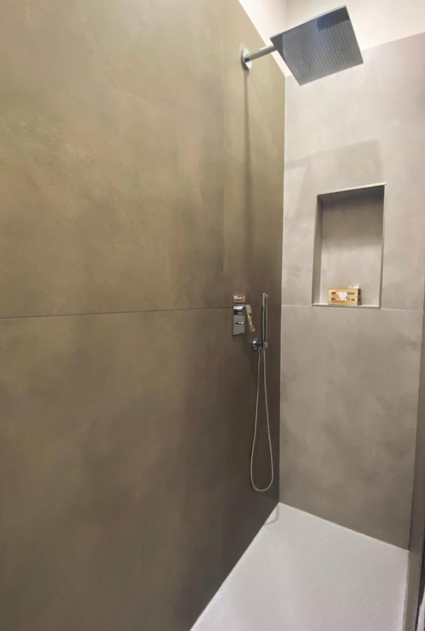 Pineta158 Apartment กาญารี ภายนอก รูปภาพ